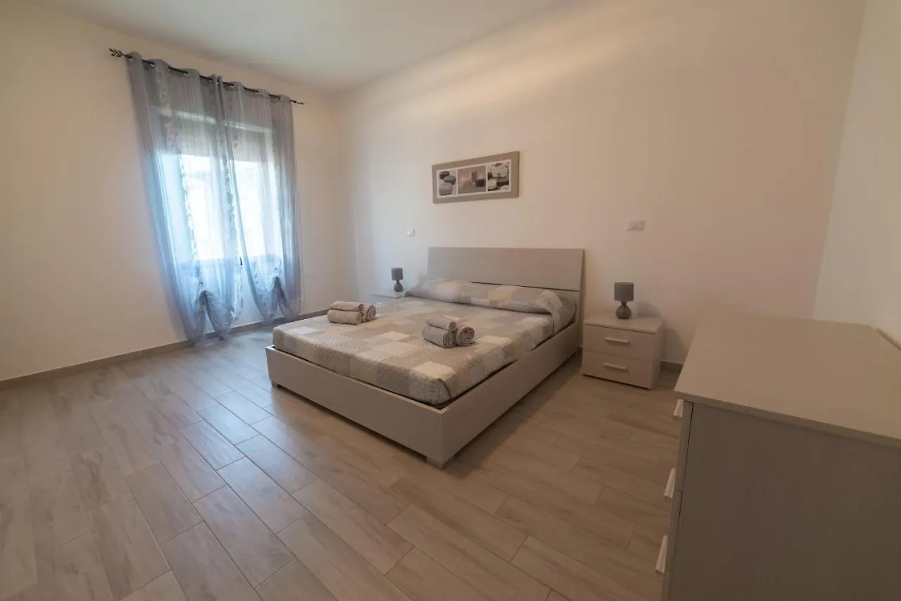 Your Home In Alghero 0*,  Italien